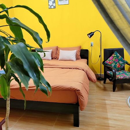 Hotel Tiny Garden House Cat Ba Chan Chau Exterior foto